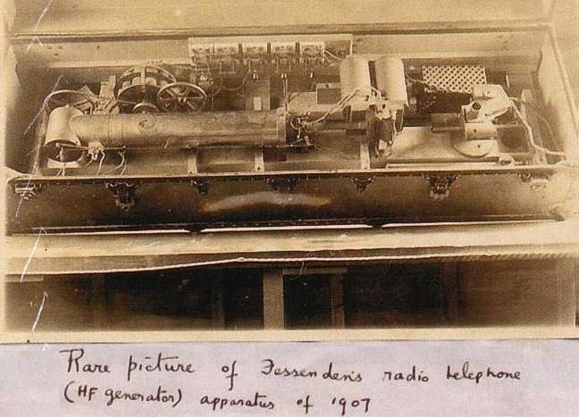 Рис-5--Телефонная-трубка-Фессендена.jpg Рис-5--Телефонная-трубка-Фессендена.jpg